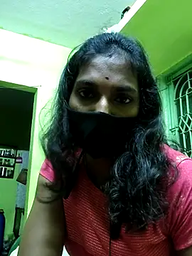 Snapshot of Honey_rosetamil chatting on 10-05-25, 06:20 Honey rosetamil online show from 10-05-25, 06:20