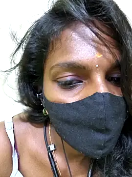 Honey rosetamil online show from 04-15-26, 07:58