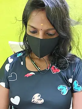 Snapshot of Honey_rosetamil chatting on 06-15-26, 08:14 Honey rosetamil online show from 06-15-26, 08:14