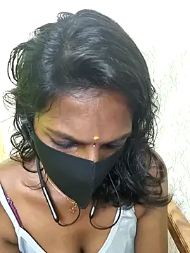 Snapshot of Honey_rosetamil chatting on 06-04-26, 07:51 Honey rosetamil online show from 06-04-26, 07:51