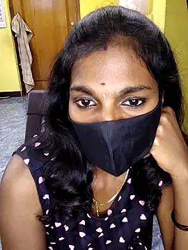 Snapshot of Honey_rosetamil chatting on 09-10-25, 06:18 Honey rosetamil online show from 09-10-25, 06:18