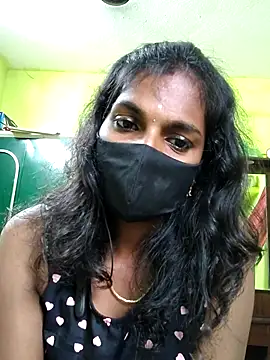 Snapshot of Honey_rosetamil chatting on 10-09-25, 07:53 Honey rosetamil online show from 10-09-25, 07:53