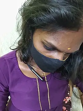 Snapshot of Honey_rosetamil chatting on 06-11-26, 06:38 Honey rosetamil online show from 06-11-26, 06:38