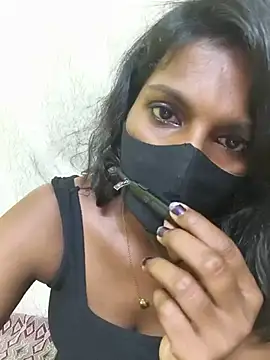 Snapshot of Honey_rosetamil chatting on 05-30-26, 06:35 Honey rosetamil online show from 05-30-26, 06:35