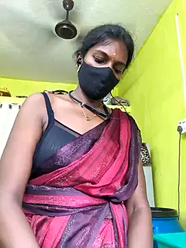 Snapshot of Honey_rosetamil chatting on 05-11-26, 04:03 Honey rosetamil online show from 05-11-26, 04:03