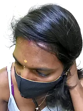 Honey rosetamil online show from 04-15-26, 06:01