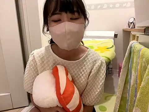 sora 033 online show from 10-28-25, 03:22