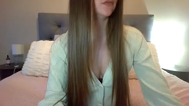 Snapshot of TaylorWest62 chatting on 01-07-26, 01:49 TaylorWest62 online show from 01-07-26, 01:49