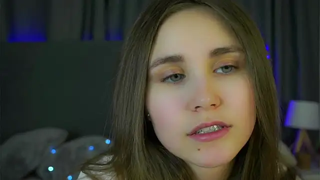 EthalFlowers online show from 01-18-26, 01:09