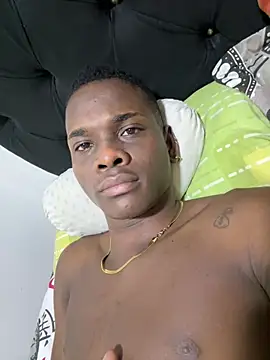 Brycce santos online show from 06-03-26, 11:11