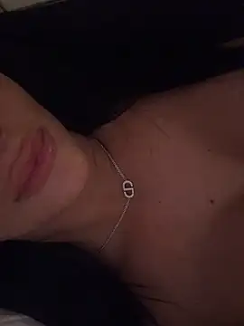 AriannaIsabellax online show from 10-06-25, 10:54