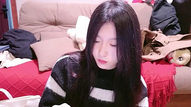 Snapshot of rainybb chatting on 11-08-25, 12:20 rainybb online show from 11-08-25, 12:20