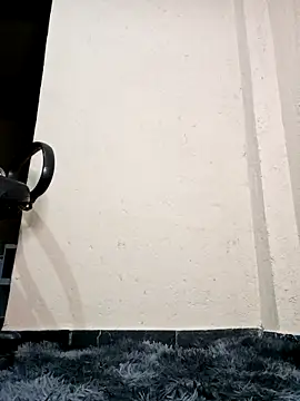 indiazinhabella27 online show from 10-10-25, 07:20