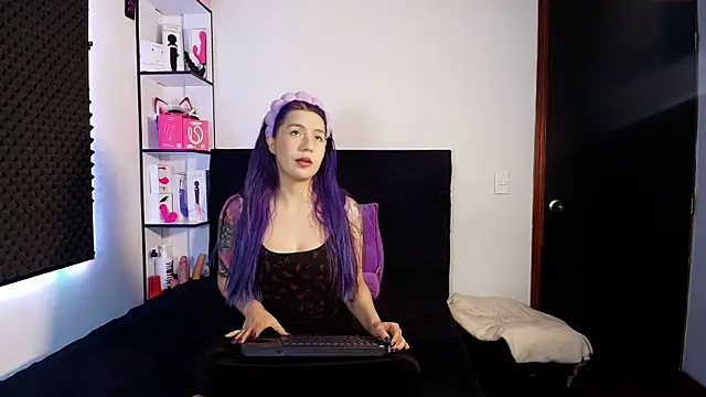 karlamoon23 online show from 02-12-26, 10:31