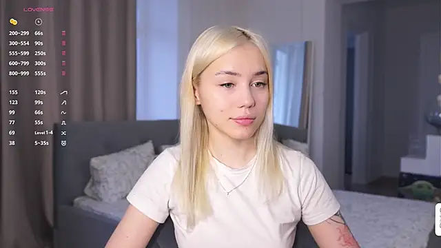 LilianBenskin online show from 11-15-25, 05:33