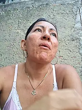 Snapshot of maturexxxnaughty chatting on 11-01-25, 12:21 maturexxxnaughty online show from 11-01-25, 12:21