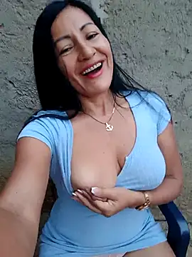 Snapshot of maturexxxnaughty chatting on 12-16-25, 11:03 maturexxxnaughty online show from 12-16-25, 11:03