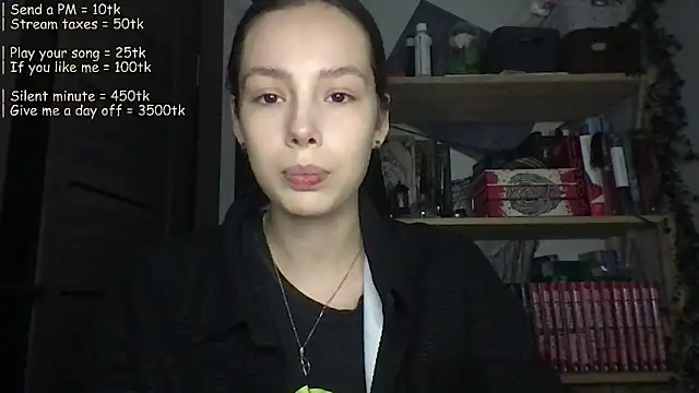 Yuna5343 online show from 06-01-26, 07:24