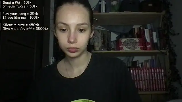Yuna5343 online show from 05-26-26, 07:23
