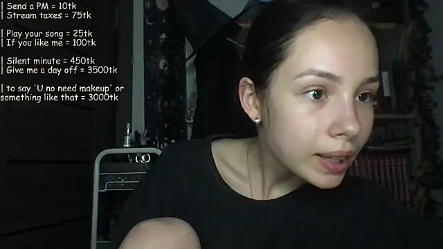 Yuna5343 online show from 07-17-26, 09:01