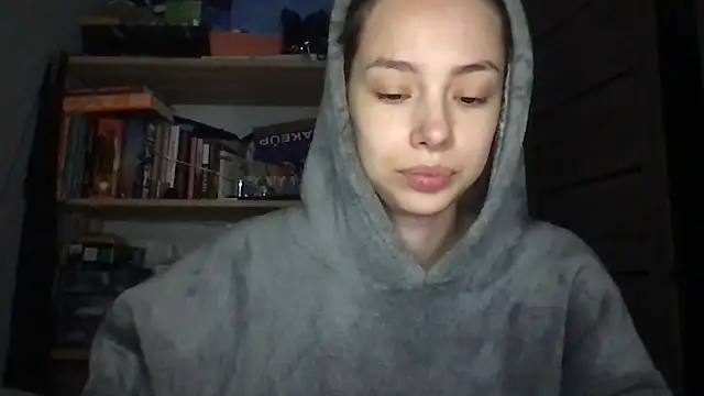 Yuna5343 online show from 11-22-25, 09:24