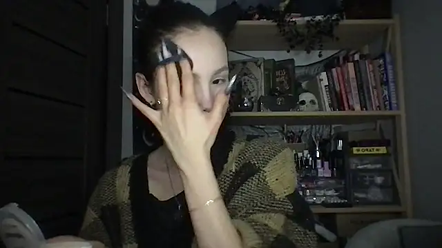 Yuna5343 online show from 03-12-26, 09:41