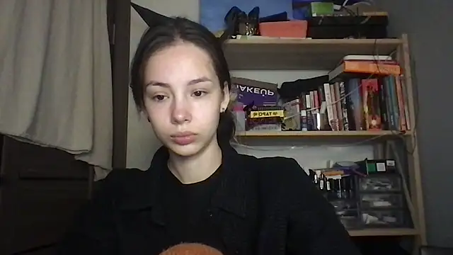 Yuna5343 online show from 11-26-25, 09:04