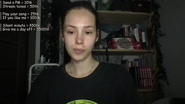 Yuna5343 online show from 05-16-26, 07:46
