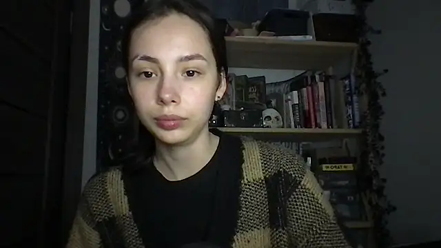 Yuna5343 online show from 03-18-26, 08:32