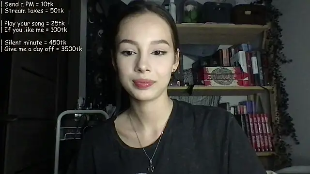 Yuna5343 online show from 05-20-26, 08:17