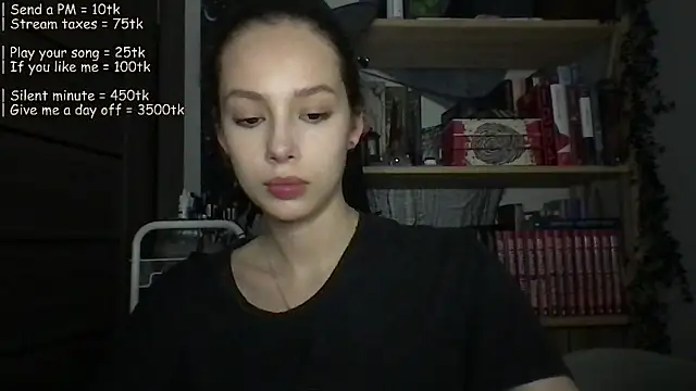 Yuna5343 online show from 06-10-26, 07:59