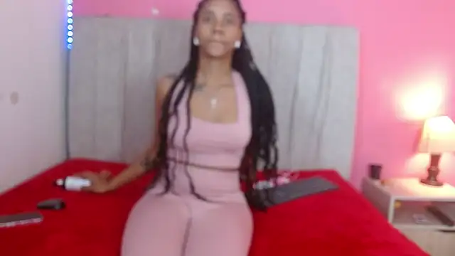 madihlove303av online show from 11-05-25, 04:21