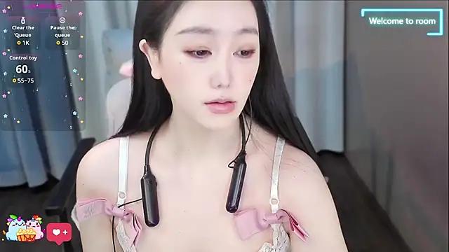 LINLIN-2025 online show from 10-29-25, 02:16