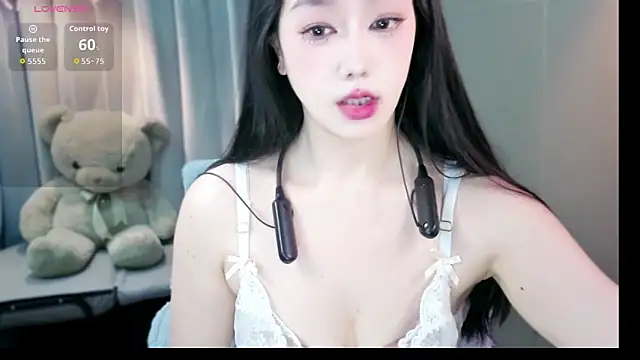 LINLIN-2025 online show from 09-09-25, 03:10