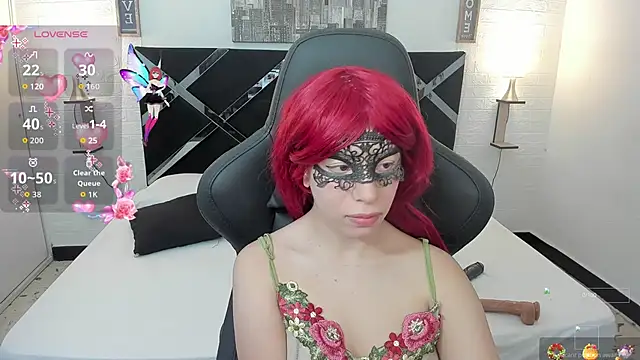 Snapshot of Katalina_red chatting on 09-25-25, 07:20 Katalina red online show from 09-25-25, 07:20