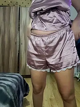 Snapshot of Alexandra23d chatting on 10-14-25, 07:36 Alexandra23d online show from 10-14-25, 07:36