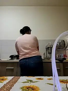 Snapshot of Alexandra23d chatting on 09-30-25, 08:04 Alexandra23d online show from 09-30-25, 08:04