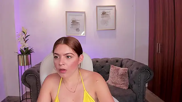 Madelin carter online show from 10-08-25, 07:14