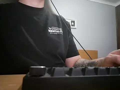 Maxxcock699  online show from 10-11-25, 06:09