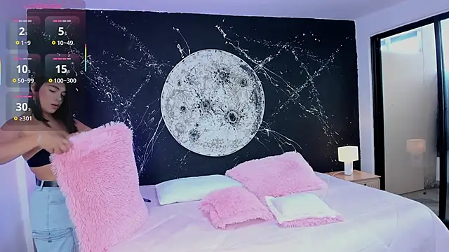 ShaniaDaniels online show from 10-22-25, 08:08