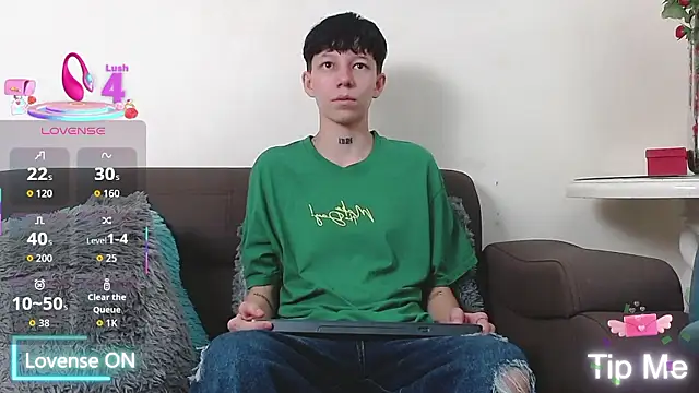 Snapshot of LiamBrown09 chatting on 01-16-26, 07:18 LiamBrown09 online show from 01-16-26, 07:18