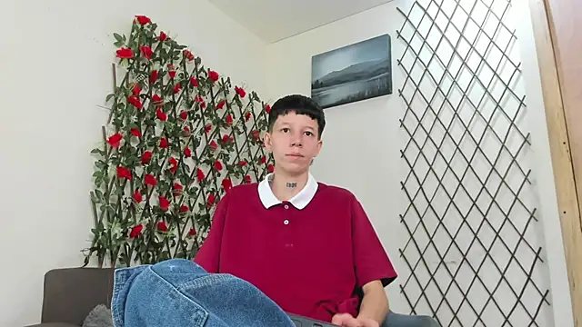 LiamBrown09 online show from 07-18-26, 07:44