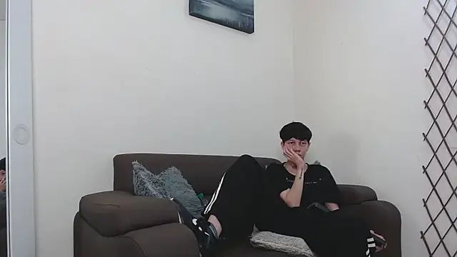 Snapshot of LiamBrown09 chatting on 02-21-26, 03:36 LiamBrown09 online show from 02-21-26, 03:36