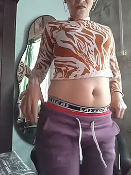 Snapshot of Lulypsicologasexual chatting on 05-29-26, 05:19 Lulypsicologasexual online show from 05-29-26, 05:19