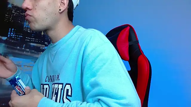 alexgiraldo   online show from 03-25-26, 02:55