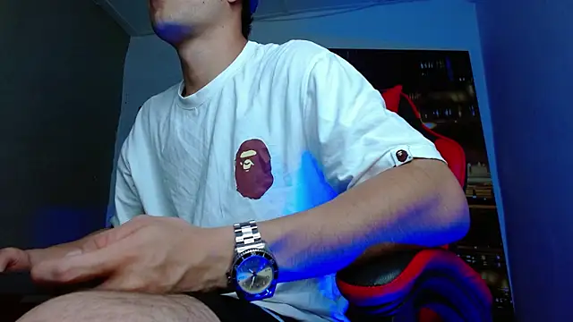alexgiraldo   online show from 04-09-26, 01:51