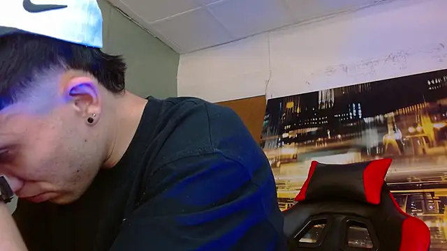 alexgiraldo   online show from 08-01-26, 02:53
