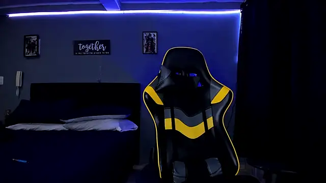 alexgiraldo   online show from 09-15-25, 11:10