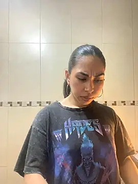 jessens144 online show from 11-04-25, 03:10