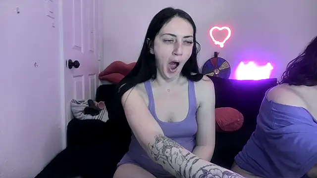 torithequeen online show from 02-20-26, 03:03